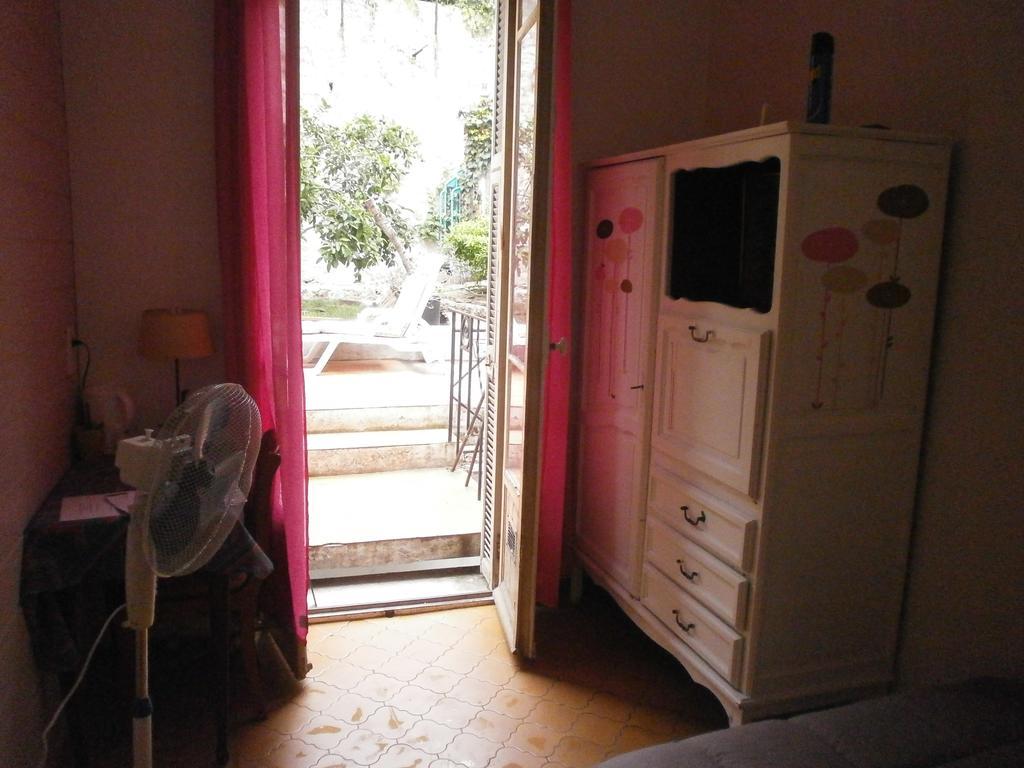 Villa Saphir Niza Habitación foto