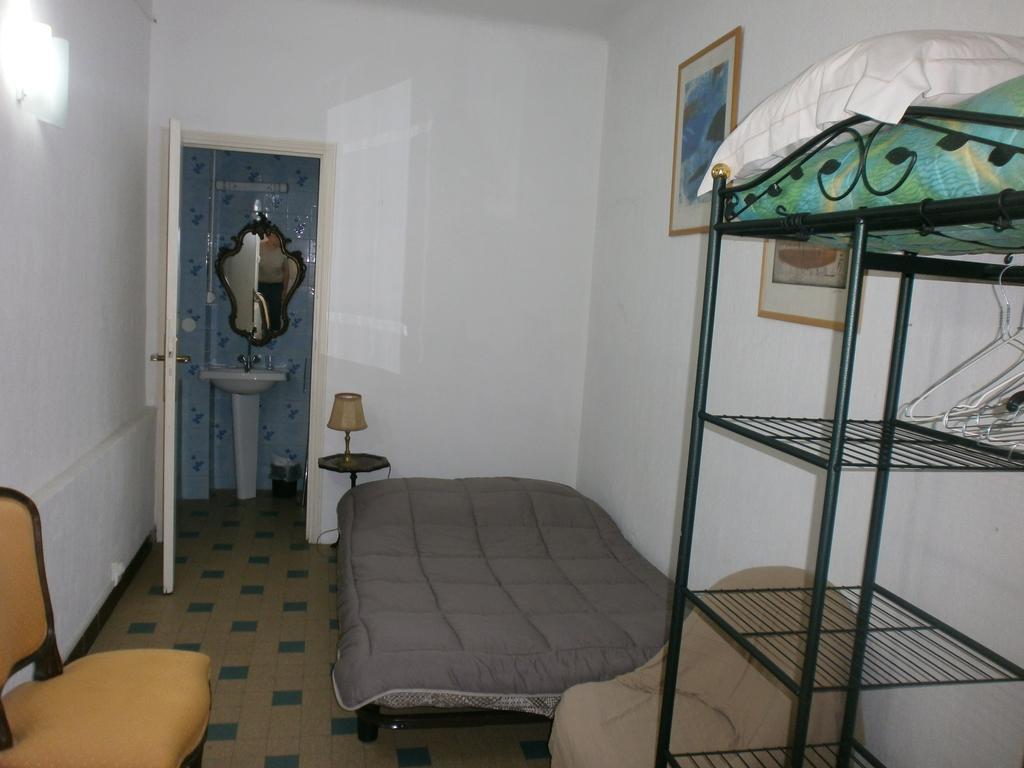 Villa Saphir Niza Habitación foto