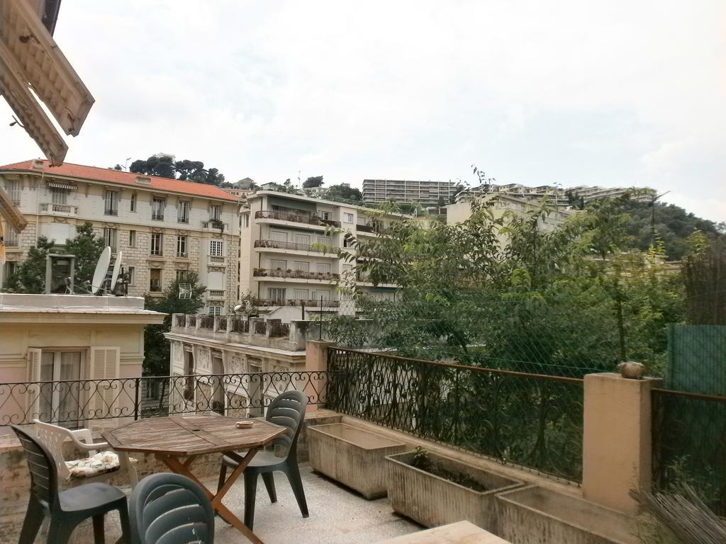 Villa Saphir Niza Exterior foto
