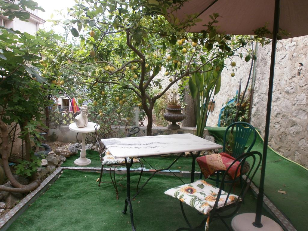Villa Saphir Niza Exterior foto